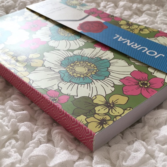 Floral Notebook - Picture 4 of 6